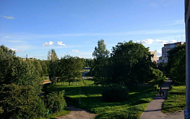 набережная реки Гзень, 1