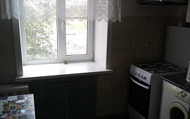 Великий Новгород, улица Державина, 4к1 р-н Торговая сторона.4-к квартира, 76 м², 3/9 эт. 20 августа в 18:14