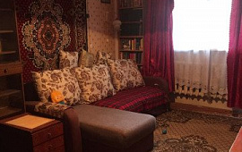 1 к.кв. Великий Новгород, район Красное Поле, улица Связи, 5А р-н Торговая сторона